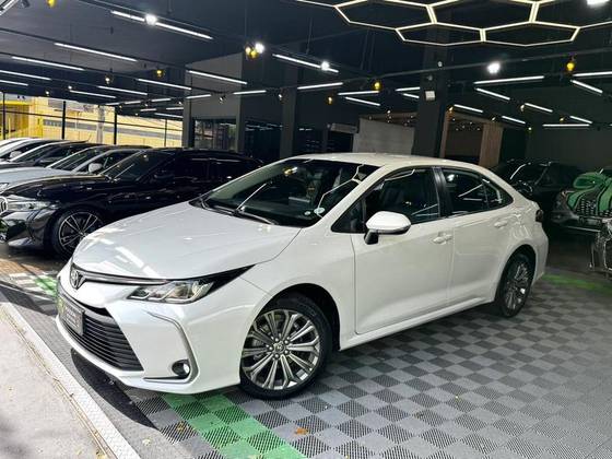 TOYOTA COROLLA 2.0 VVT-IE FLEX XEI DIRECT SHIFT TOYOTA COROLLA 2.0 VVT-IE FLEX XEI DIRECT SHIFT
